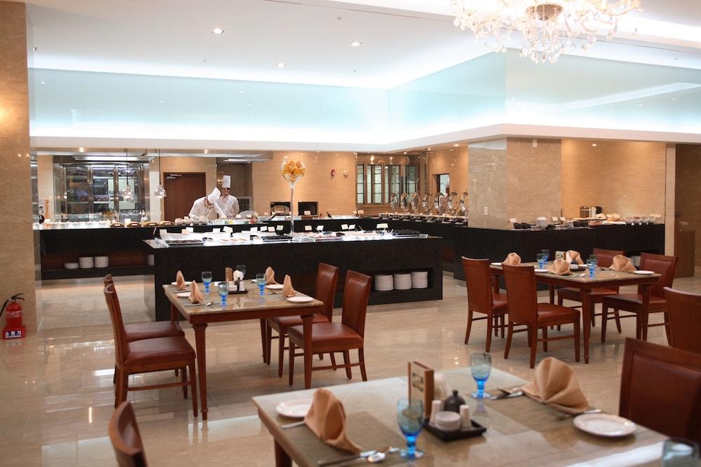 Interburgo Exco Hotel 5*